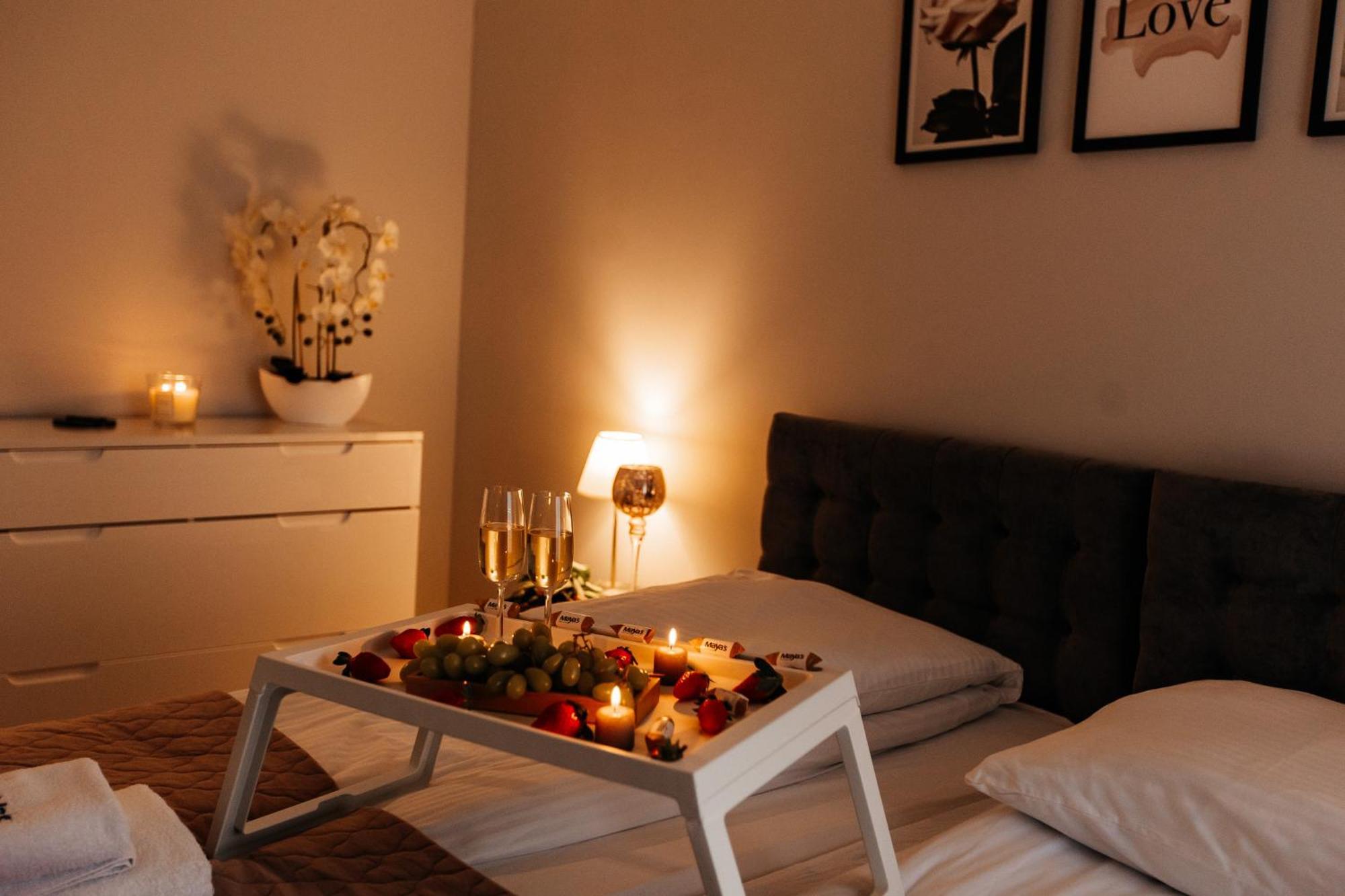 Maya'S Flats & Resorts 42 - Swietej Barbary Gdansk Ngoại thất bức ảnh