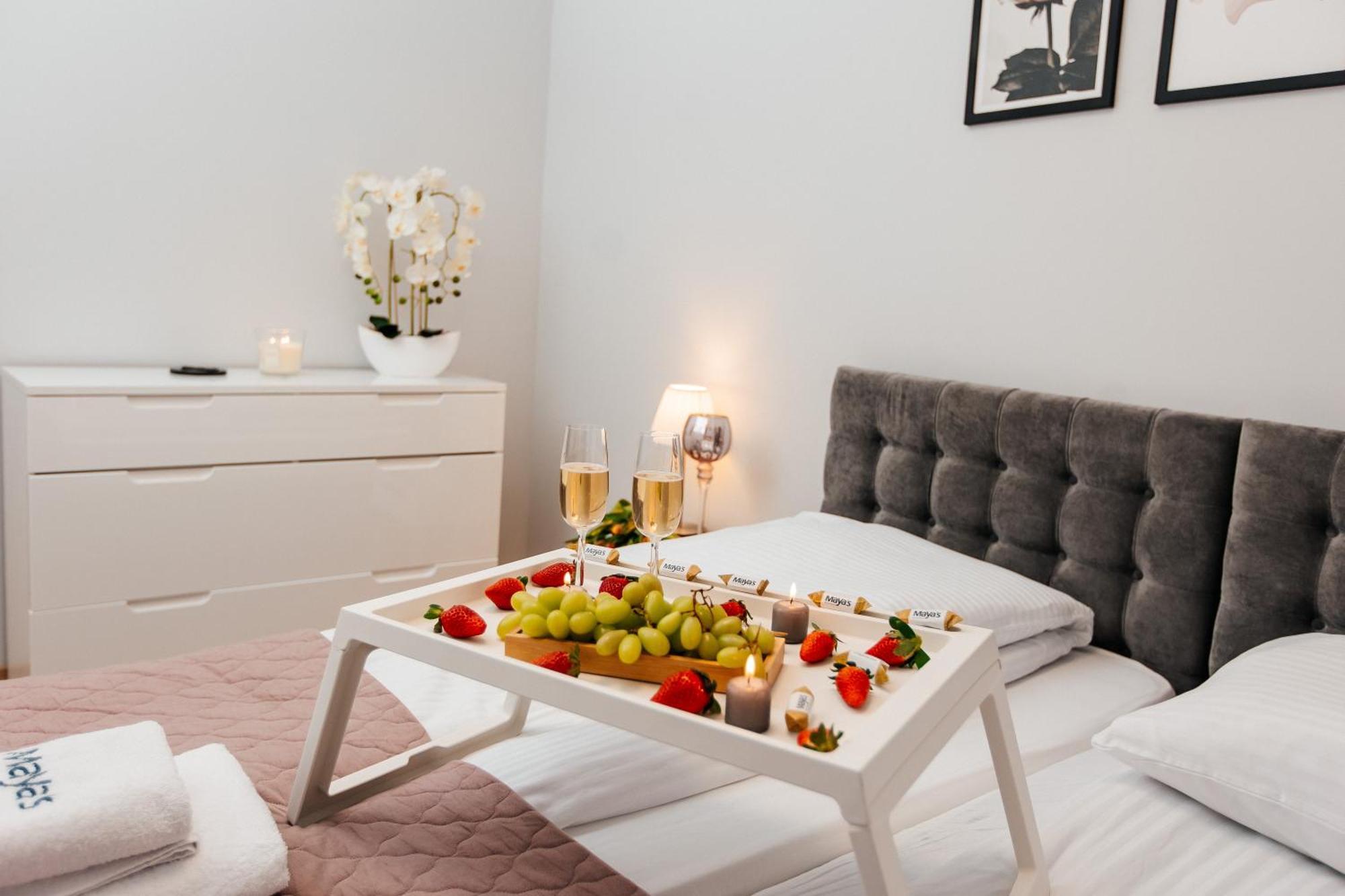 Maya'S Flats & Resorts 42 - Swietej Barbary Gdansk Ngoại thất bức ảnh