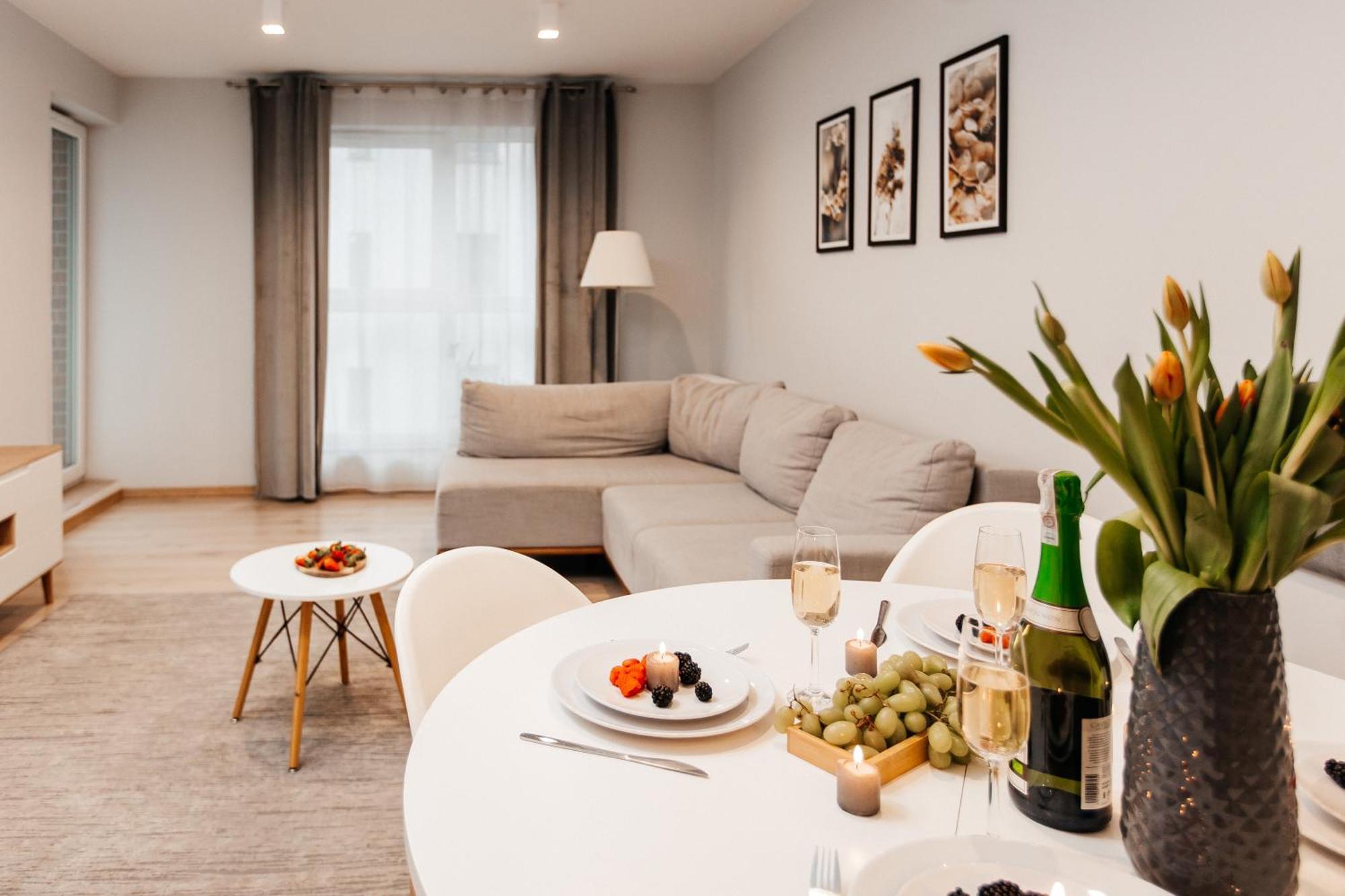 Maya'S Flats & Resorts 42 - Swietej Barbary Gdansk Ngoại thất bức ảnh